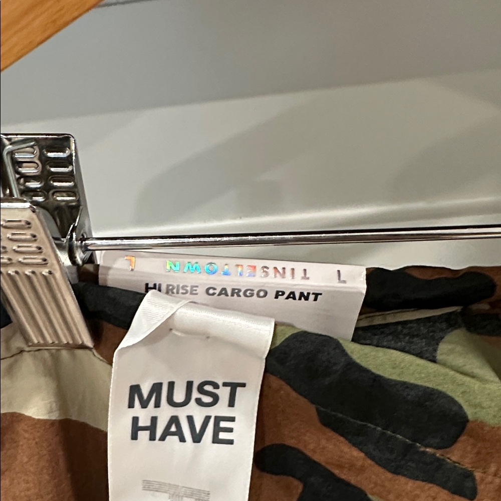 Tinseltown Camouflage hi rise Cargo Trousers parachute pants y2k 2 for $20 - Picture 4 of 7